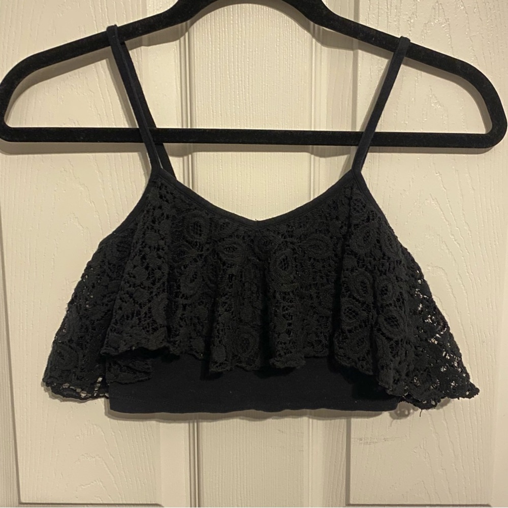 Hollister Black Lace Overlay Crop Top – Size XS - Item 0055